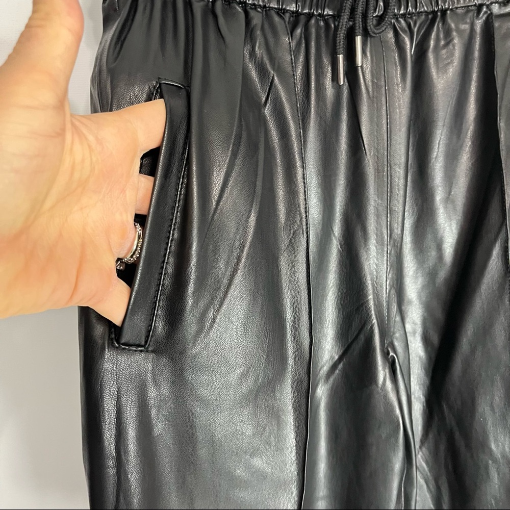30) NWT Blank NYC Faux Leather Elastic Waistband Jogger Pants Size 28 - Picture 5 of 16
